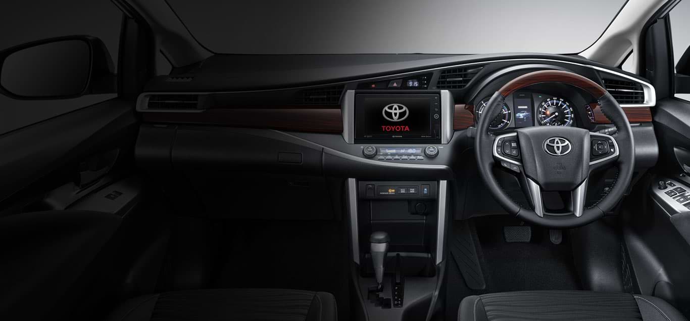 Interior Nyaman dan Mewah - Mobil Astra Toyota